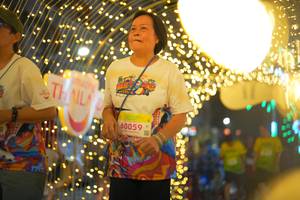 BIB: 60059
                            <button type="button" onclick="openModal(21750375)" class="btn btn-primary btn-sm float-right btn-popup" data-toggle="modal" data-target=".modal-high-quality">
                        <i class="fas fa-shopping-cart"></i> Add to Cart
                    </button>
                                            <button type="button" onclick="isThisMe(21750375, true)" class="btn btn-success btn-sm float-right btn-popup btn-isme hidden" data-toggle="tooltip" data-placement="bottom" title="นี่คือรูปของคุณใช่ไหม คลิกที่นี่เพื่อเอาเข้าอัลบั้ม">
                        <i class="fas fa-plus"></i> Add to album
                    </button>
                    <button type="button" onclick="isThisMe(21750375, false)" class="btn btn-warning btn-sm float-right btn-popup btn-isnotme hidden">
                        <i class="fas fa-ban"></i> Remove from album
                    </button>